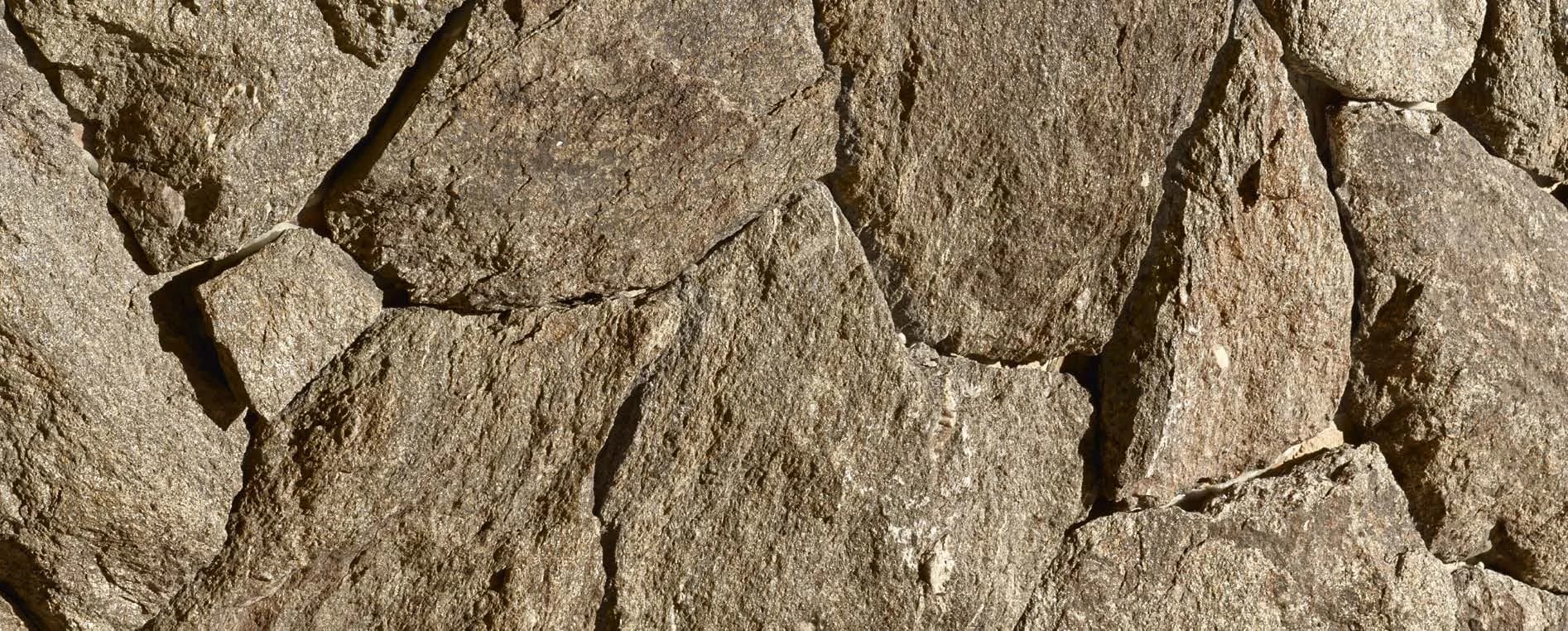 GOLDEN ROCK